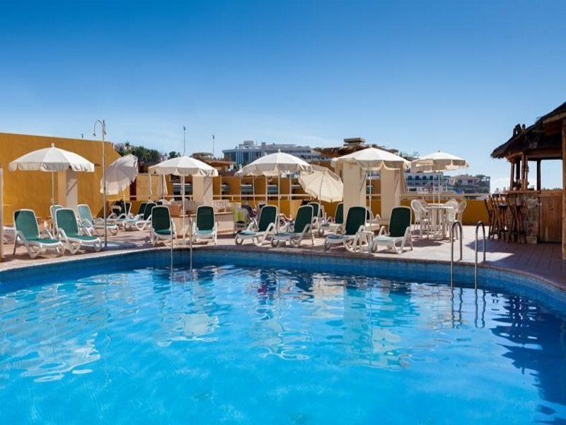 Dragos Del Sur Apartment